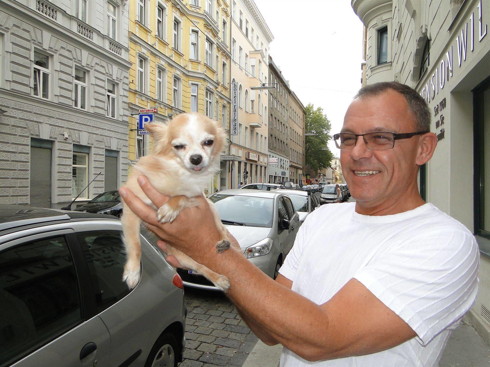 Hotel-Pension Wild Wiedeń Zewnętrze zdjęcie